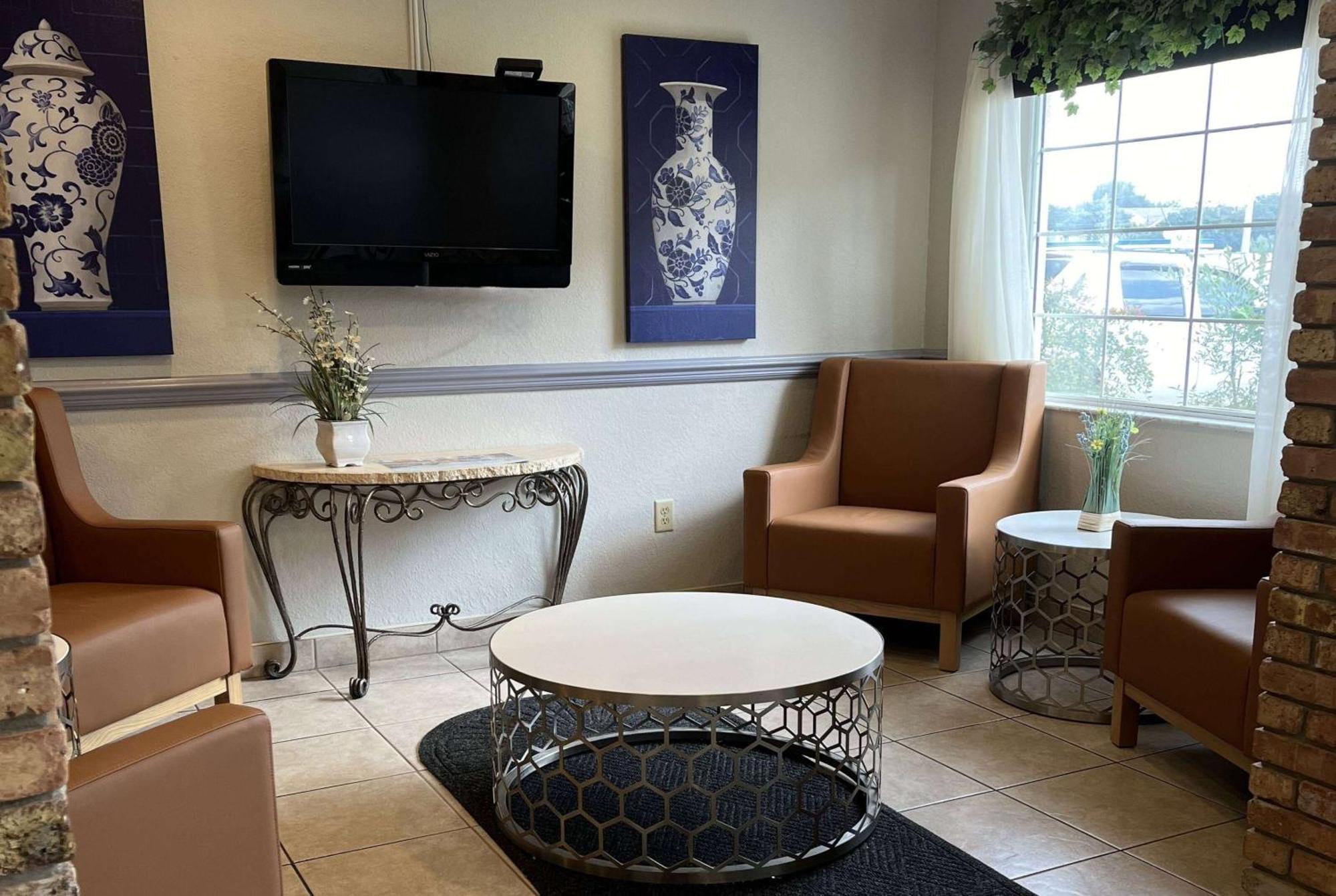 Microtel Inn And Suites By Wyndham - Lady Lake/ The Villages Exteriör bild